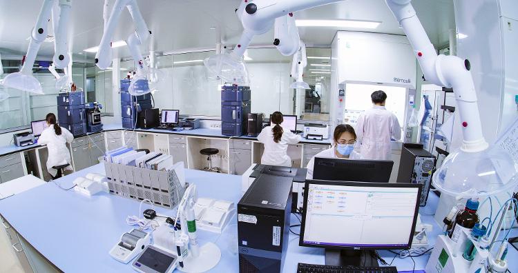 走在前開新局 | '三個十大'見行動⑧ '十強產業(yè)'看煙臺——新興能源技術研發(fā)